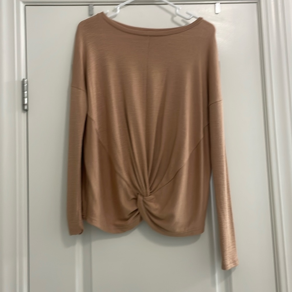 Banana Republic twist front long sleeve tee